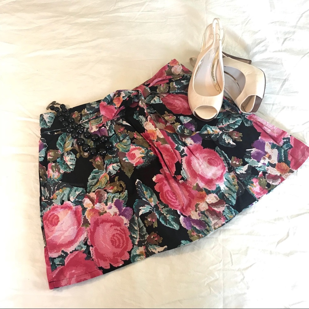LUX Pixel Floral Print Mini Skirt Size 0